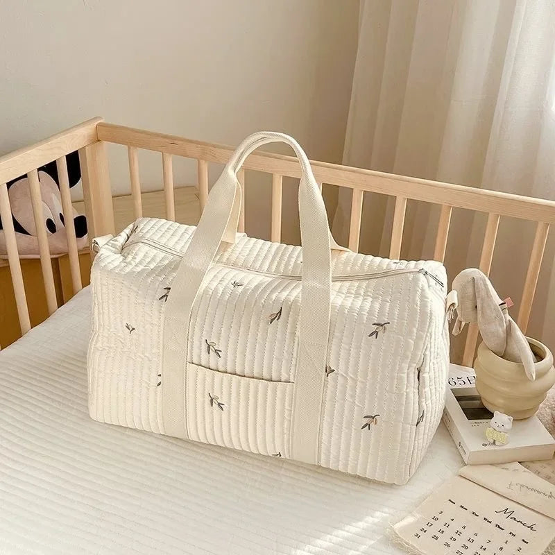 New Embroidered Mom Bag Storage Bag Large Capacity Mommy Travel Bag Fashion Multi-functional.